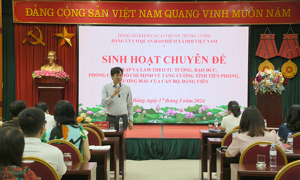 Gương mẫu thực hiện chuẩn mực đạo đức cách mạng trong kỷ nguyên mới 
