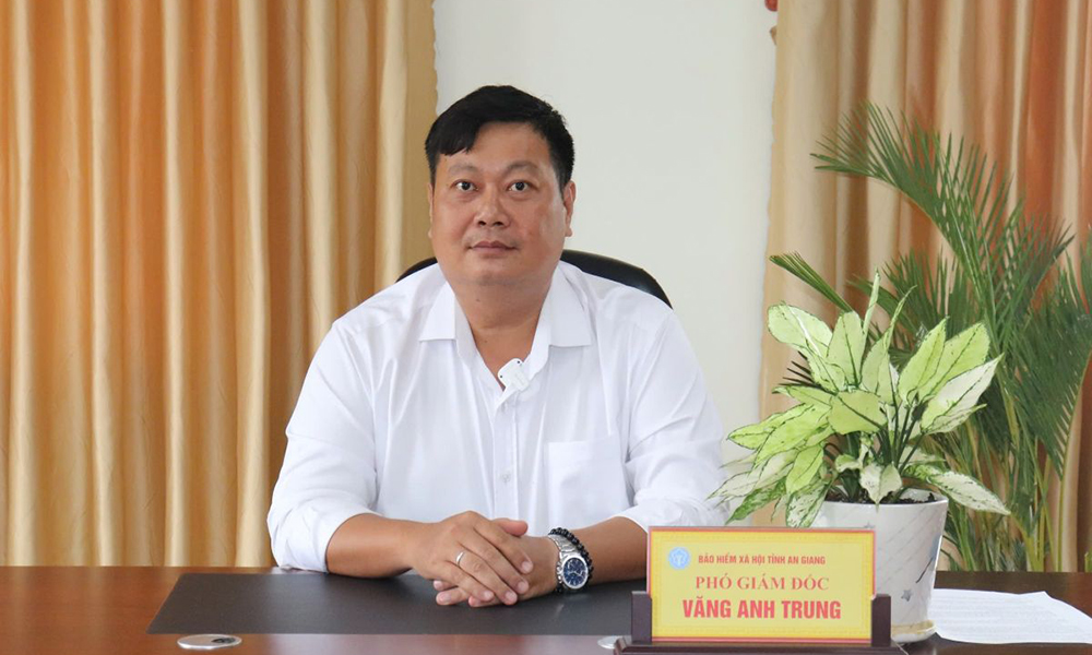 An Giang: Hiệu quả từ sáng kiến Bản tin sinh hoạt Chi bộ trong phát triển BHXH, BHYT 