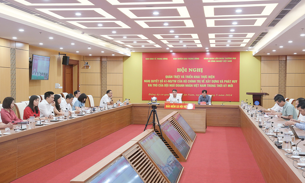 Xây dựng đạo đức, trách nhiệm của doanh nhân, doanh nghiệp trong thực hiện BHXH, BHYT