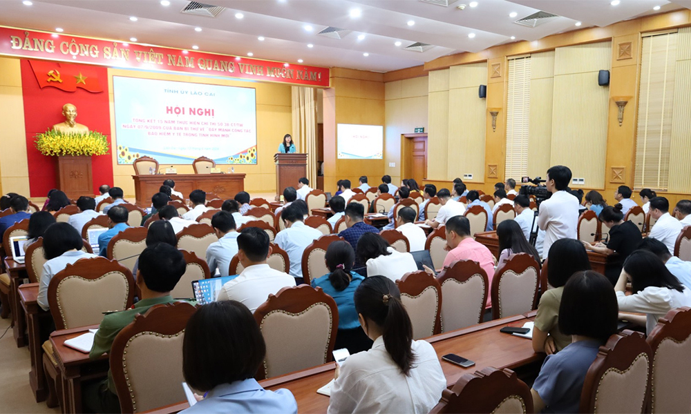 Lào Cai: Phát huy hiệu quả Chỉ thị số 38-CT/TW trong thực hiện chính sách BHYT