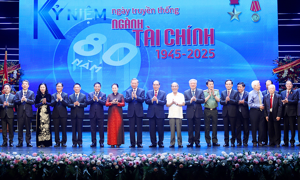 Chùm ảnh: Lễ kỷ niệm 80 năm Ngày Truyền thống ngành Tài chính