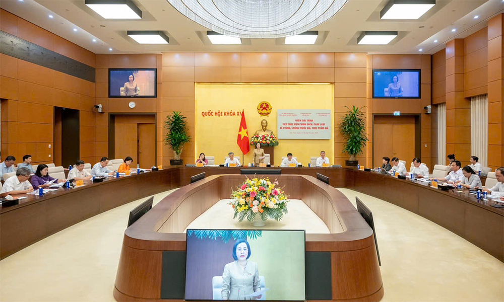 Không khoan nhượng với thuốc giả, thực phẩm giả