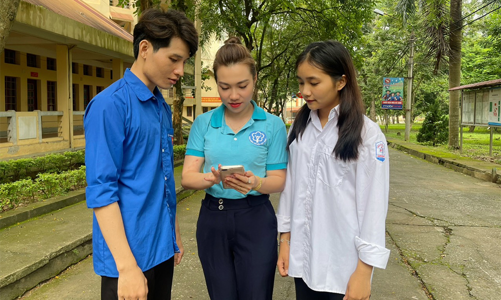 Sơn La: Gần 400 sinh viên được tuyên truyền chính sách BHYT HSSV