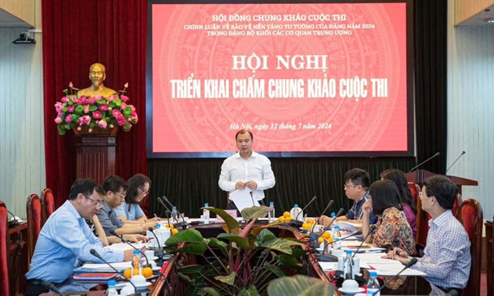 Hơn 4.900 tác phẩm dự thi chính luận về bảo vệ nền tảng tư tưởng của Đảng năm 2024 