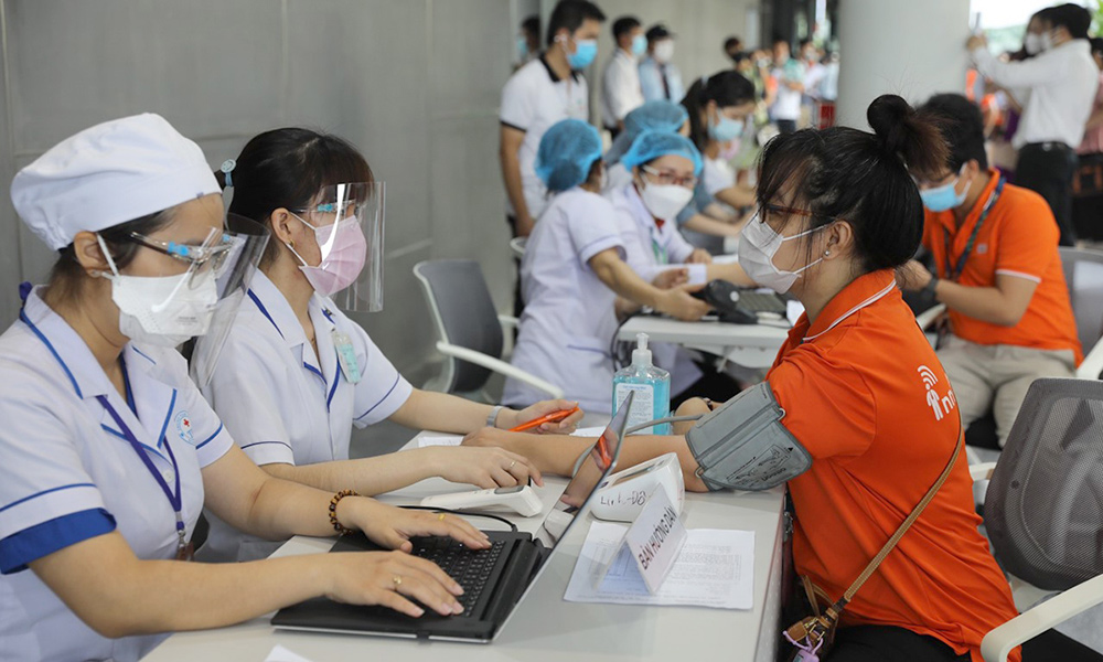 Triển khai các giải pháp đột phá, tăng cường bảo vệ, chăm sóc và nâng cao sức khỏe Nhân dân