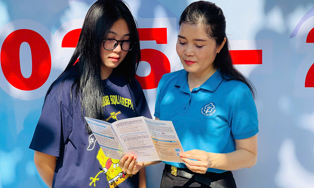 Tuyên Quang phấn đấu duy trì tỷ lệ 100% học sinh, sinh viên tham gia BHYT