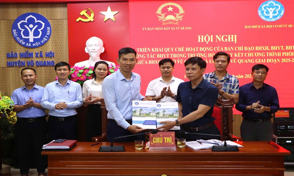 33/34 tỉnh kiện toàn Ban chỉ đạo thực hiện BHXH, BHYT đến 100% xã, phường