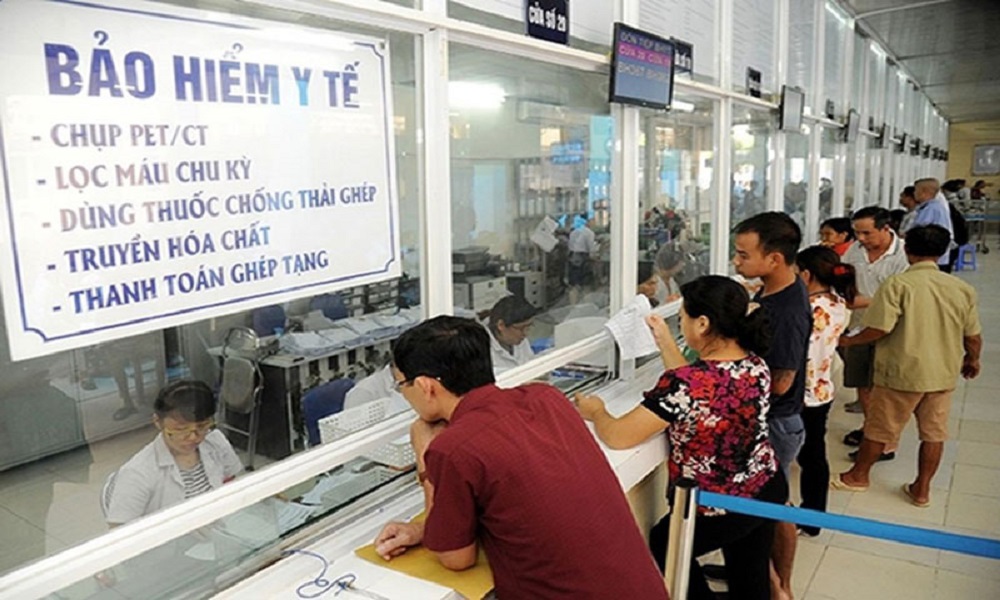 Người tham gia BHYT có thể chuyển viện cùng cấp khám chữa bệnh cơ bản được không?