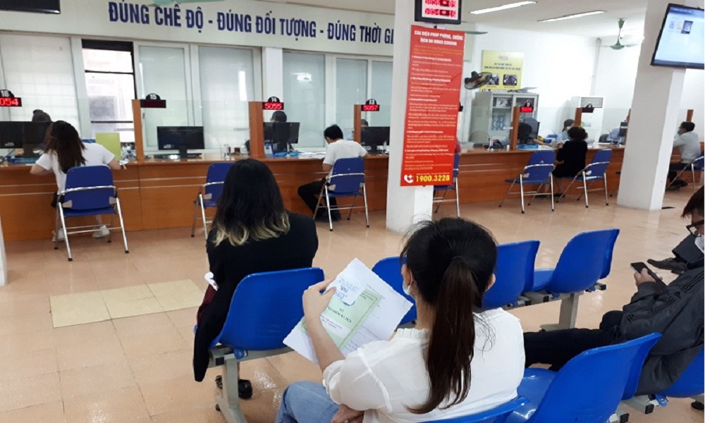 Chỉ được hưởng cổ tức tại Công ty có phải đóng BHXH bắt buộc không?