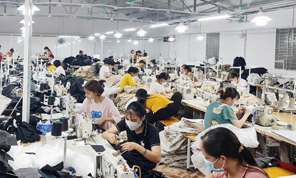 Có được hưởng chế độ bảo hiểm thất nghiệp khi chuyển sang làm bán chuyên trách