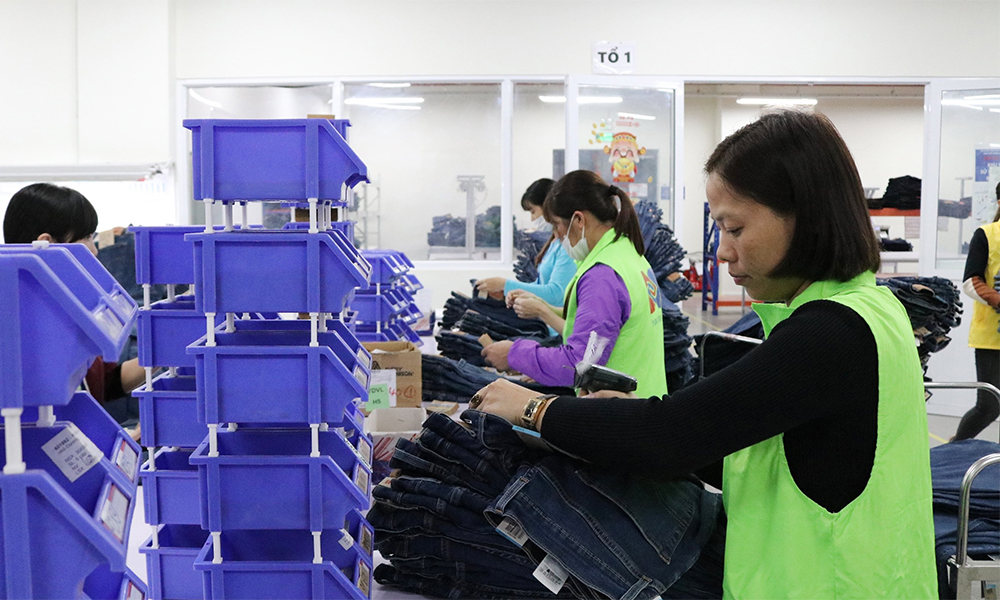 Người lao động làm việc bán thời gian có được tham gia đóng BHXH hay không?