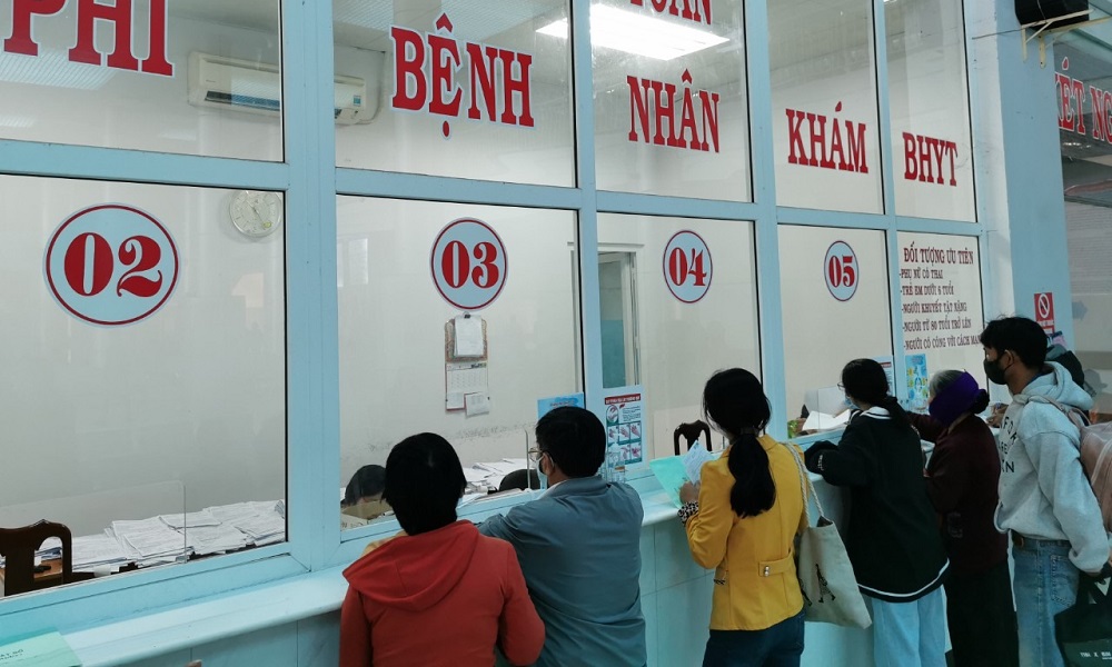 Xác định chi phí cùng chi trả khi tham gia BHYT liên tục từ 5 năm trở lên