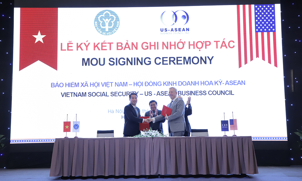 Chủ động, tích cực hội nhập, hợp tác quốc tế 