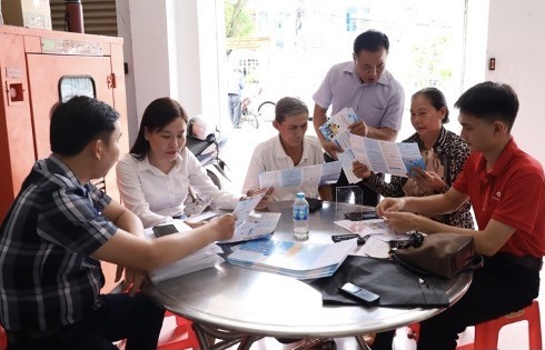 Vĩnh Long: Tuyên truyền chính sách bảo hiểm xã hội đến hàng nghìn hộ kinh doanh