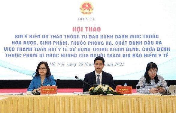 Bộ Y tế đề xuất bổ sung 76 hoạt chất và thuốc mới vào Danh mục được BHYT chi trả