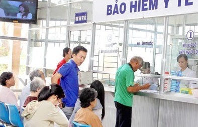 Đảm bảo quyền lợi khám chữa bệnh BHYT người dân vùng bị ảnh hưởng mưa, lũ