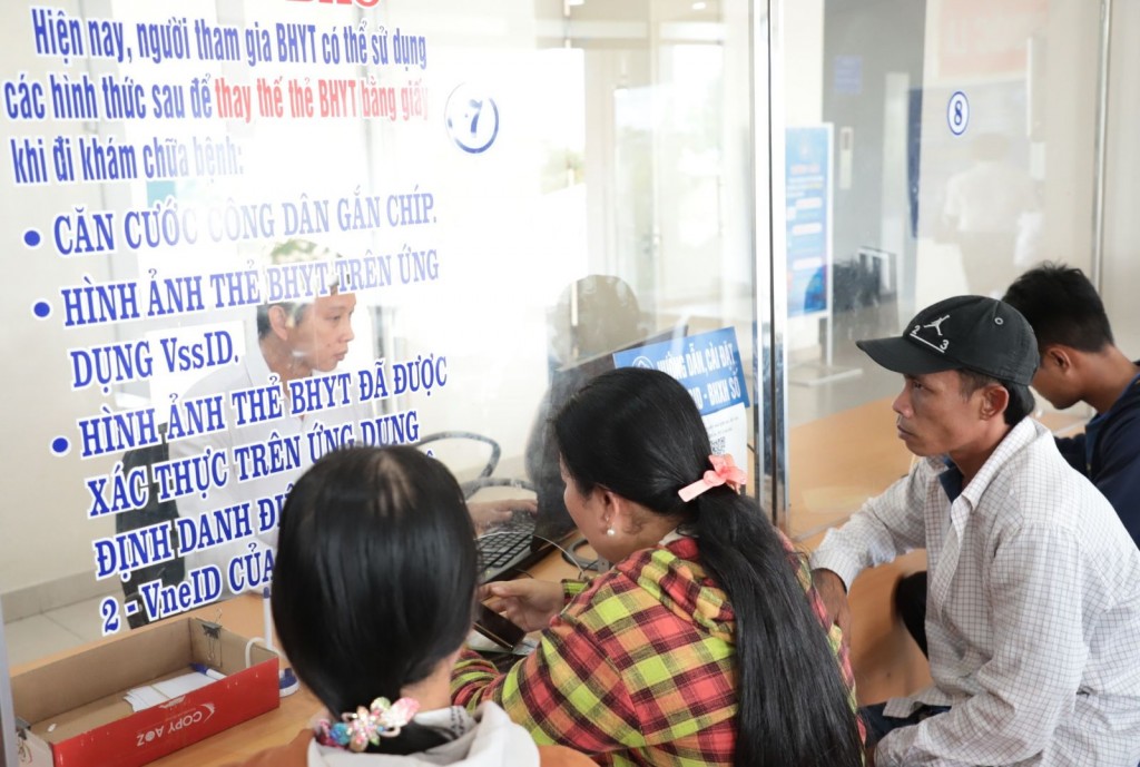 Cần tuân thủ đúng quy định khi kiểm tra nhanh sốt xuất huyết để thanh toán bảo hiểm y tế