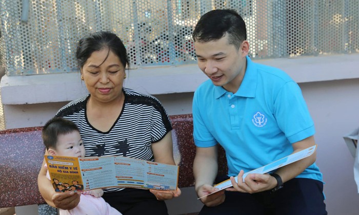 Thi đua tăng tốc thu, giảm chậm đóng, phát triển người tham gia BHXH, BHYT