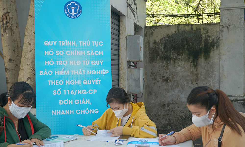 Thực hiện hiệu quả chính sách hỗ trợ cho người lao động gặp khó khăn do đại dịch Covid-19