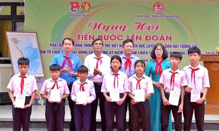 BHYT học sinh, sinh viên - An tâm học tập, thắp sáng ước mơ