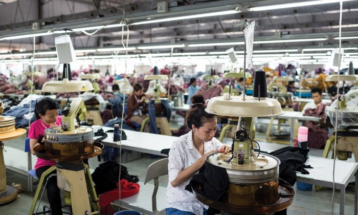 Mức lương tối thiểu của Cambodia dự kiến tăng lên 210 USD vào năm 2026