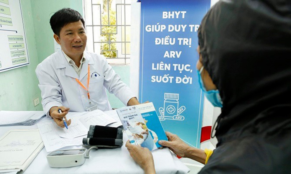 Bảo hiểm y tế - “Điểm tựa tài chính” vững chắc giúp người nhiễm HIV an tâm điều trị