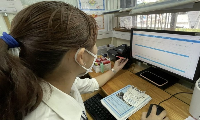 Muốn hưởng bảo hiểm thất nghiệp trước nghỉ hưu khoảng 1-2 năm có được không?