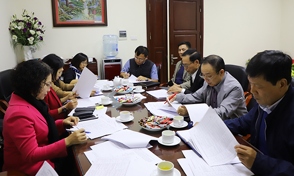 Họp Hội đồng chung khảo Cuộc thi "Viết về BHXH, BHYT"