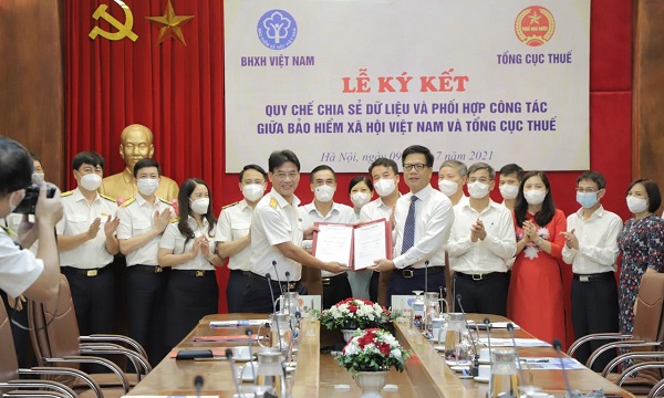 Lễ ký kết Quy chế chia sẻ dữ liệu và phối hợp công tác giữa BHXH Việt Nam và Tổng cục Thuế