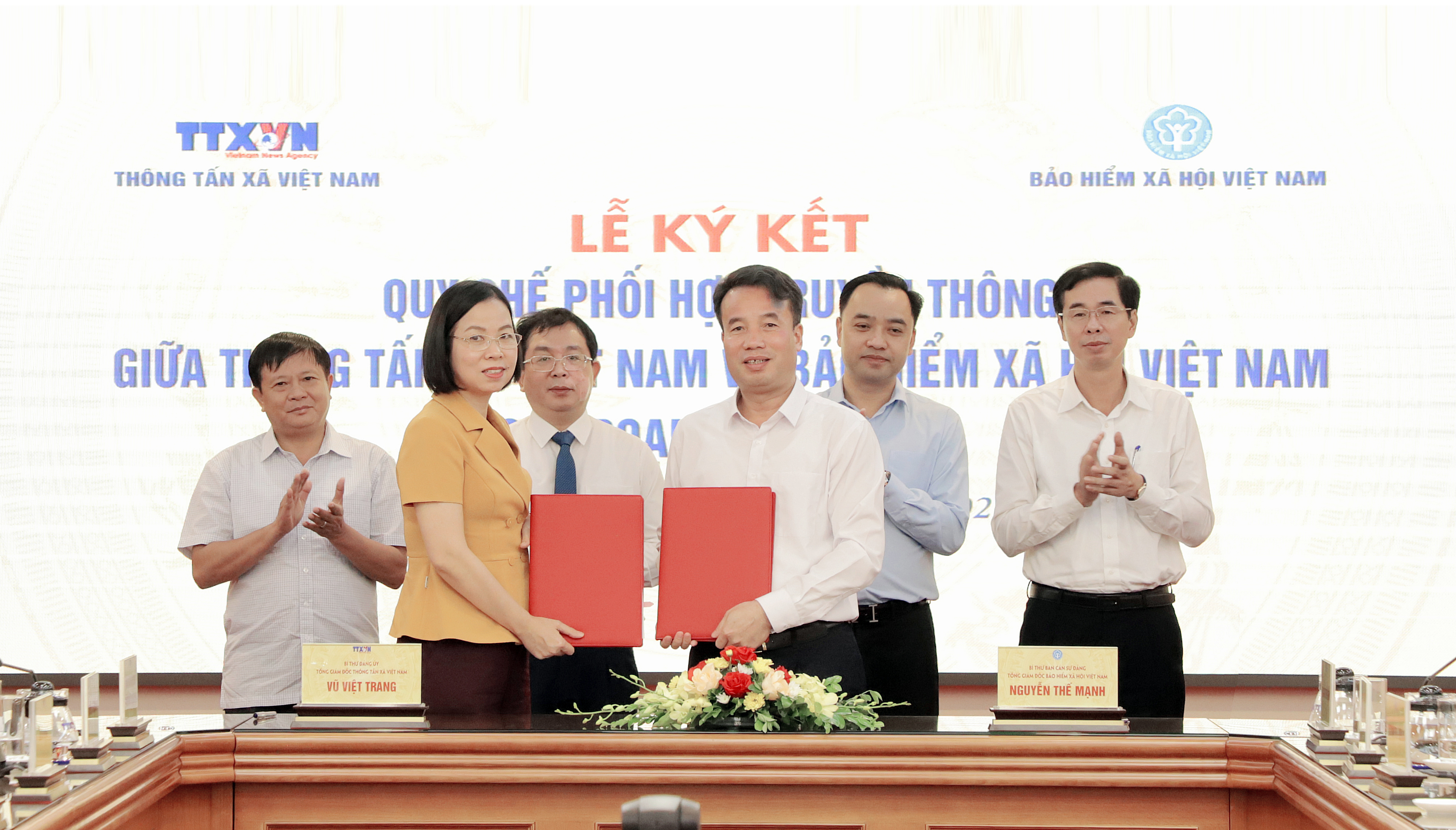 Phối hợp truyền thông nâng cao nhận thức người dân về BHXH, BHYT