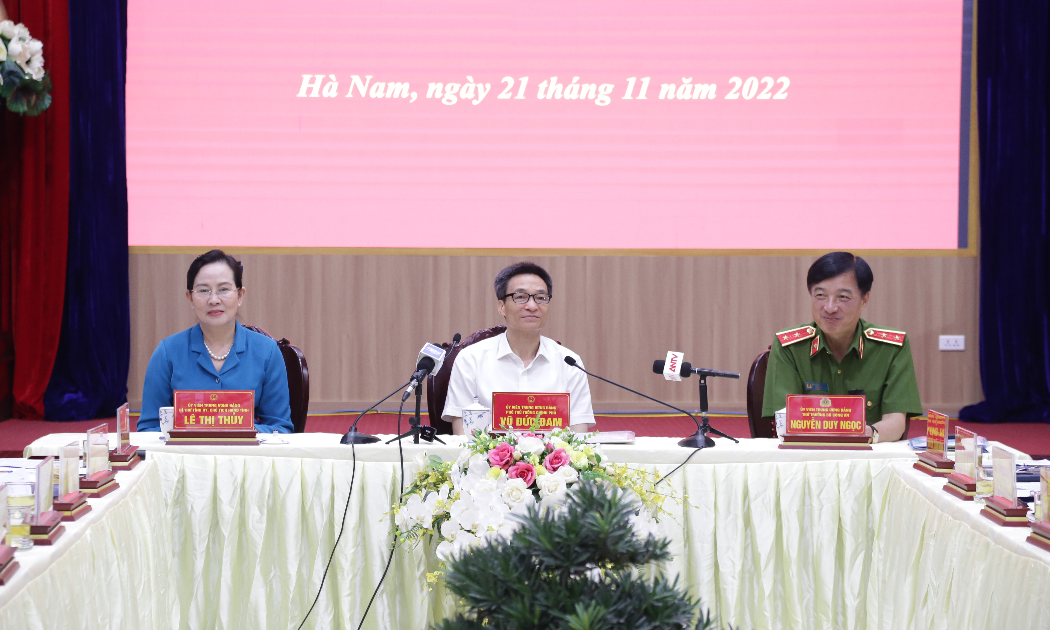 Đề án 06: Tạo môi trường công khai, minh bạch trong quản lý nhà nước, quản trị xã hội