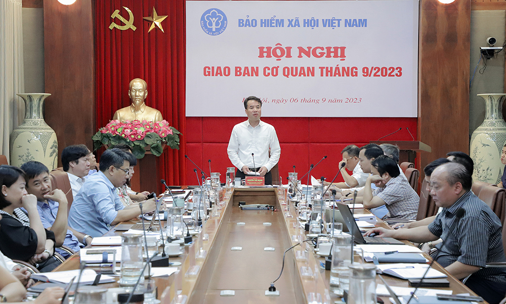 Toàn ngành BHXH Việt Nam đảm bảo tốt quyền lợi BHXH, BHYT cho người tham gia