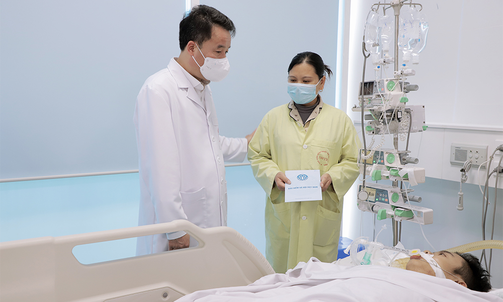 Tiếp nối hành trình mang “Tết ấm” tới bệnh nhân nghèo- Xuân Giáp Thìn 2024