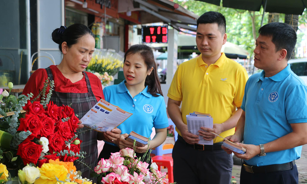 Ngành BHXH Việt Nam: 30 năm nỗ lực đảm bảo quyền lợi BHXH, BHYT của người dân